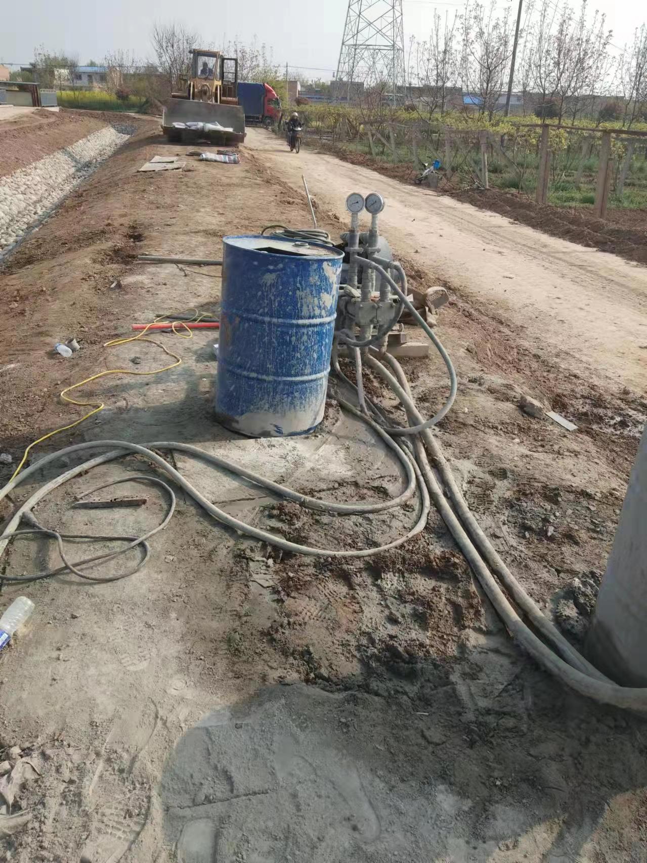 伍家岗顶管注浆